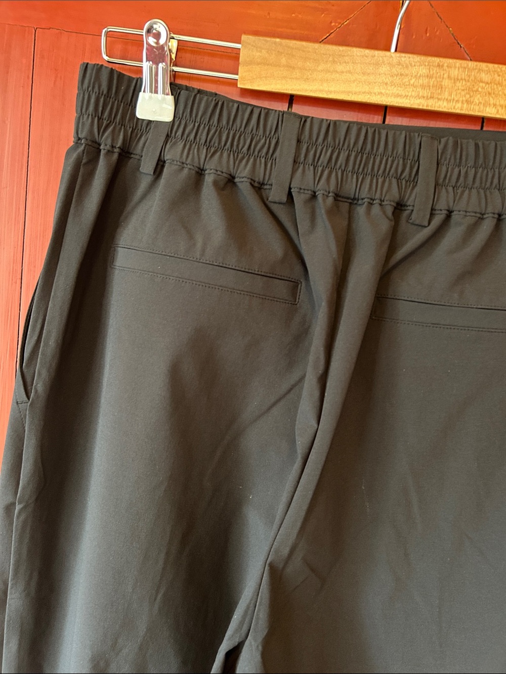Alo High-Waist Pursuit Trouser in Black, Size Small - Picture 9 of 10